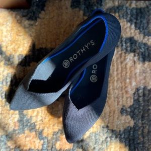 Rothy’s The Point Black Flats